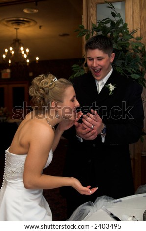 wedding cake feeding