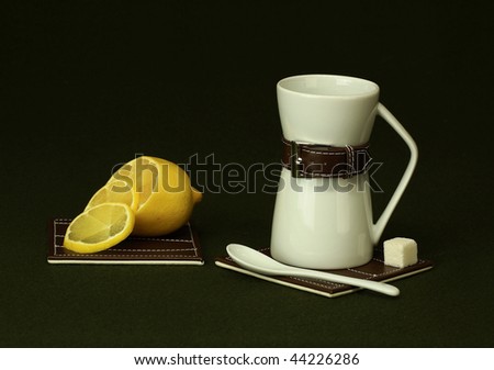 Evening tea with lemon creates a good mood