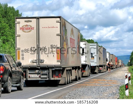 BASHKORTOSTAN, RUSSIA - JUNE 20, 2009 Traffic jam at the M5 federal highway connecting Moscow and Chelyabinsk.