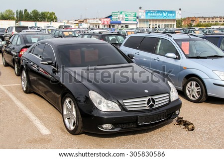 UFA, RUSSIA - SEPTEMBER 5, 2011: Motor car Mercedes-Benz W219 CLS-class at the trade center.