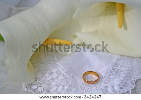 Wedding band with lilies