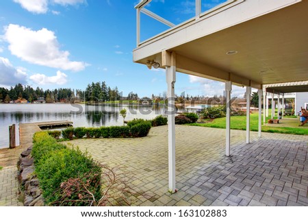 Waterfront lake house exterior. Lake Meridian, Kent. Washington State. USA.