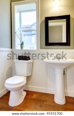 Nice small new simple and elegant bathroom.