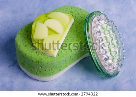 Spa beauty kit - sponge,soup and massager