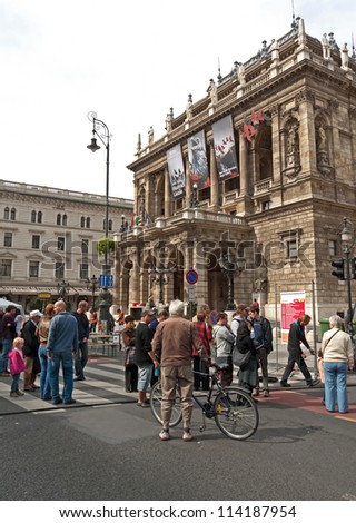 BUDAPEST - SEPTEMBER 22: People enjoy Car Free Day during European Mobility Week on Andrassy Avenue in front of the Opera House September 22, 2012 in Budapest, Hungary.