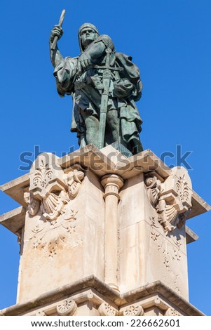 Monument to the Aragonese Admiral Roger de Lluria in Tarragona
