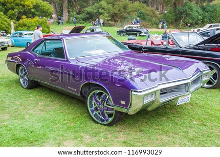 SAN FRANCISCO - SEPTEMBER 29: A 1968 Buick Riviera is on display during the 2012 Jimmy\'s Old Car Picnic in Golden Gate Park in San Francisco on September 29, 2012