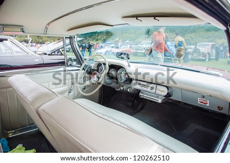 SAN FRANCISCO - SEPTEMBER 29: A 1958 Chrysler Windsor is on display during the 2012 Jimmy\'s Old Car Picnic in Golden Gate Park in San Francisco on September 29, 2012