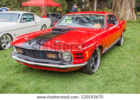 SAN FRANCISCO - SEPTEMBER 29: A 1970 Mustang Mach 1 is on display during the 2012 Jimmy\'s Old Car Picnic in Golden Gate Park in San Francisco on September 29, 2012