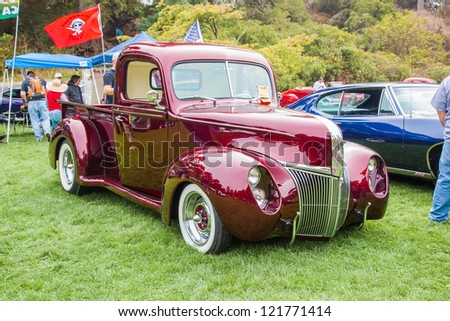 SAN FRANCISCO - SEPTEMBER 29: A 1940\'s Ford Pickup Truck is on display during the 2012 Jimmy\'s Old Car Picnic in Golden Gate Park in San Francisco on September 29, 2012