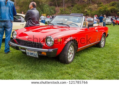 SAN FRANCISCO - SEPTEMBER 29: A 1976 Fiat 124 Sport Spider is on display during the 2012 Jimmy\'s Old Car Picnic in Golden Gate Park in San Francisco on September 29, 2012