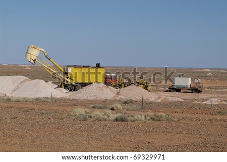 opal mining in Coober Pedy, Australia