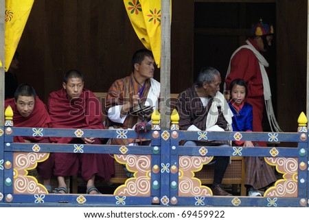 HAA, BHUTAN - SEPTEMBER 21: unidentified musician in traditional dress by religious festival named Tshechu in Haa, in the White Temple (Karpho Lhakhang) on September 21, 2007 in Haa Village in Bhutan