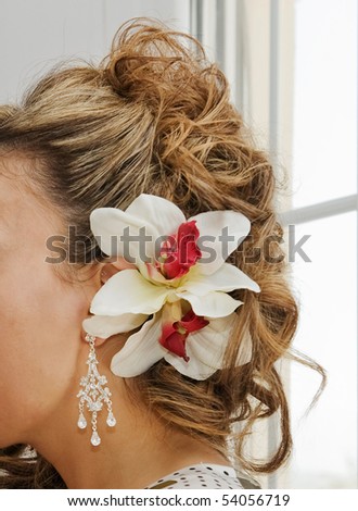 Closeup of Brides Hair