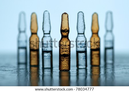 http://image.shutterstock.com/display_pic_with_logo/512851/512851,1306443133,1/stock-photo-adrenaline-ampoule-78034777.jpg
