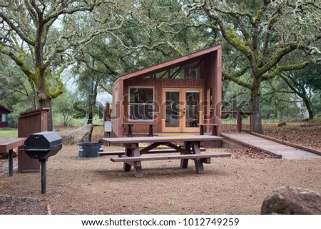 Oak Tree with Cabin Vector | Download Free Vector Art | Free-Vectors