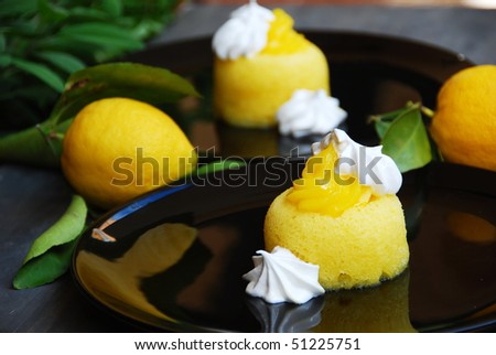 Delicious Lemon Dessert