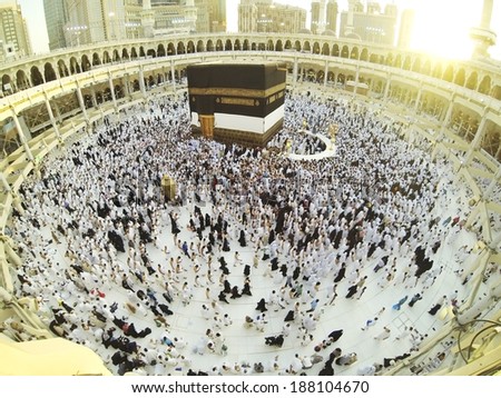 Muslim people praying at Kaaba in Mecca
