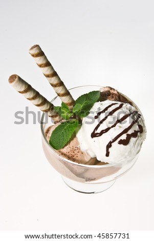 ice cream with topping: mint, hot chocolate, wafer