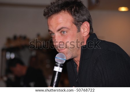 LOS ANGELES, CA-APRIL 11: Actor/singer Carlos Ponce in a presentation for fans at Picante Banquet Hall to promote the Telemundo Network\'s soup opera \