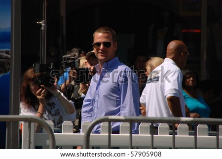 HOLLYWOOD, CA-JULY 25: Actor Chris O\'Donnell arrives at the \'Cats & Dogs: The Revenge Of Kitty Galore\' Los Angeles Premiere at Grauman\'s Chinese Theatre on July 25, 2010 in Hollywood, California.