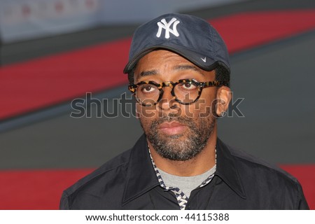 VENICE - AUGUST 31:Spike Lee attends the \'Michael Clayton\' premiere during Day 3 of the 64th Venice Film Festival  August 31, 2007 in Venice, Italy.