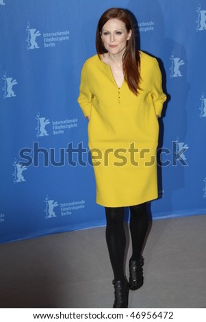 BERLIN - FEBRUARY 17: Actress Julianne Moore attends the \'The Kids Are All Right\' Photocall during of the 60th Berlin  Film Festival at the Grand Hyatt Hotel on February 17, 2010 in Berlin, Germany