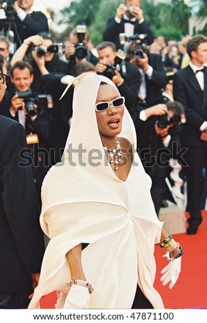 CANNES - MAY 20: Singer and actress Grace Jones   arrives at the 54th International Film Festival on May 20, 2001 in Cannes, France