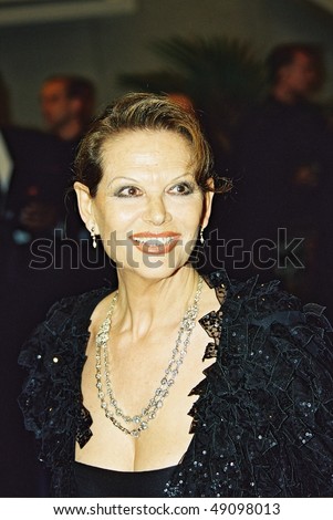 CANNES, FRANCE - MAY 15: Italian actress Claudia Cardinale arrives for the opening ceremony at the 55th International Film Festival May 15, 2002 in Cannes, France