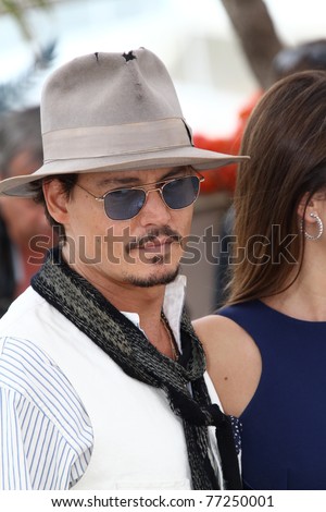 CANNES, FRANCE - MAY 14: Johnny Depp attends the \'Pirates of the Caribbean: On Stranger Tides\' photocall at the Palais des Festivals during the 64th Cannes  Festival on May 14, 2011 in Cannes, France.