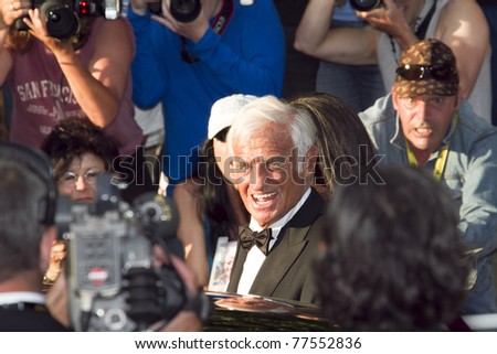CANNES, FRANCE - MAY 17: Jean-Paul Belmondo attends \'The Beaver\' premiere at the Palais des Festivals during the 64th Cannes Film Festival on May 17, 2011 in Cannes, France.