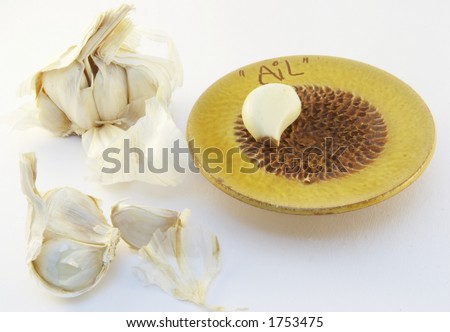 cloves of garlic. stock photo : cloves of garlic