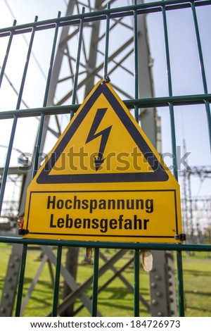 german high voltage sign