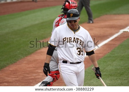 PITTSBURGH - SEPTEMBER 24 : Jason Jaramillo of Pittsburgh Piratesstrikes out to end the game against Cincinnati Reds on September 24, 2009 in Pittsburgh, PA.