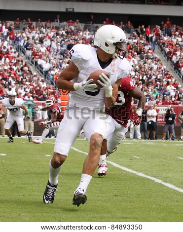 PHILADELPHIA, PA. - SEPTEMBER 17: Penn State receiver Derek Moye catches a pass and looks to run on September 17, 2011 at Lincoln Financial Field in Philadelphia, PA.
