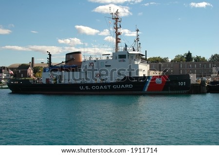 US coastguard boat in waters between US and Canada