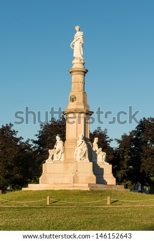 GETTYSBURG, PENNSYLVANIA - JULY 6: Soldiers\' National Monument in the Soldiers\' National Cemetery on July 6, 2013 in Gettysburg, Pennsylvania