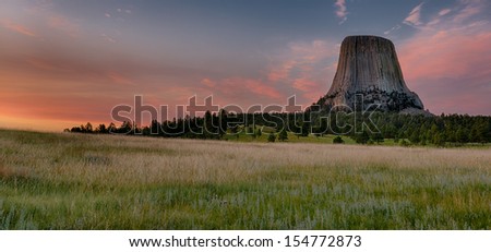 Sunrise at Devils Tower National Monument viewed from the Joyner Ridge Trail at Devils Tower, Wyoming