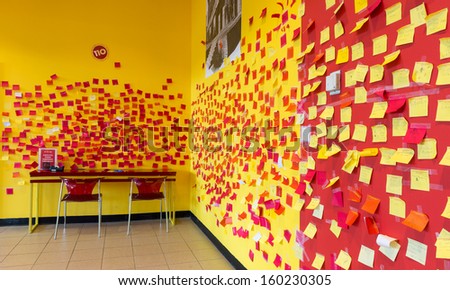 OAK PARK, ILLINOIS - OCTOBER 25: The Idea Box room with colorful Post It Notes on the walls at the Oak Park Public Library on October, 25, 2013 in Oak Park, Illinois