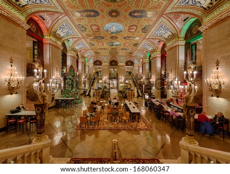 Chicago, Illinois - December 18, 2013: Lobby Of The Historic Palmer House Hotel (1875) On December 18, 2013 In Chicago, Illinois
