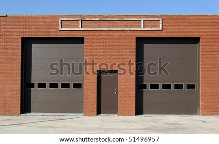 Brown Garage