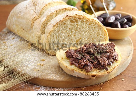 Fresh bread with olive tapenade