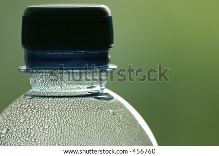 Water condensation in a plastic bottle