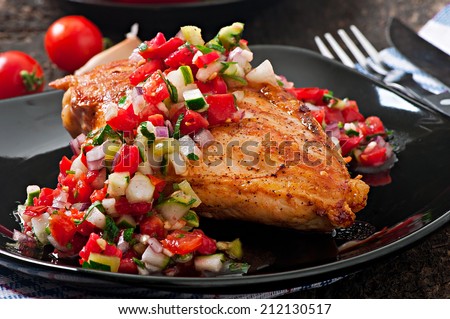 Grilled chicken breast with fresh  tomato salsa