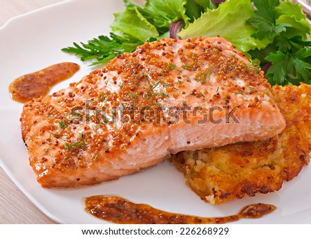 Baked salmon with honey-mustard sauce and potato gratin