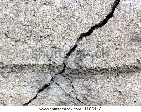 Cracked concrete monolith