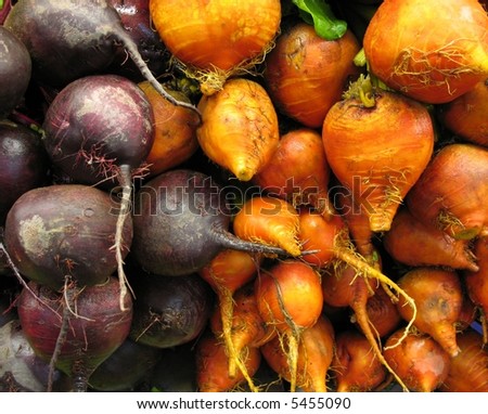 two types of beets, red and orange