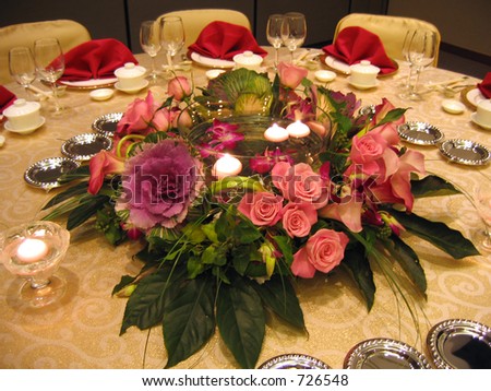 Banquet table decor in wedding