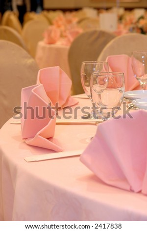 Details of a chinese wedding banquet table setting