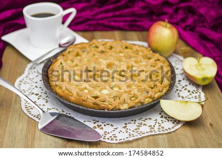 A fine apple pie a must for every cake buffet